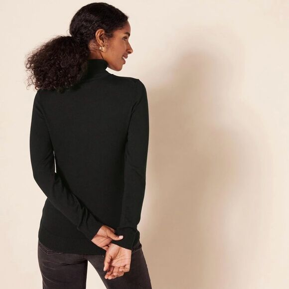 Amazon Essentials Black Turtleneck Sweater (974) - Picture 3 of 7
